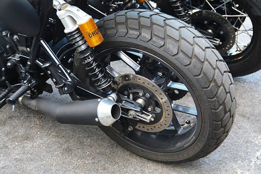 Kaip patikrinti, ar motociklo padangos dar tinkamos važiuoti?